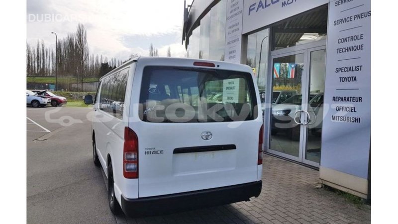 Big with watermark toyota hiace batken import dubai 3386