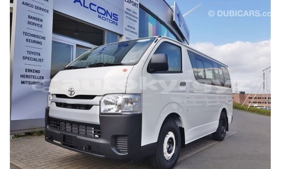 Buy Import Toyota Hiace White Car in Import - Dubai in Batken Buy Import Toyota Hiace White Car in Import - Dubai in Batken