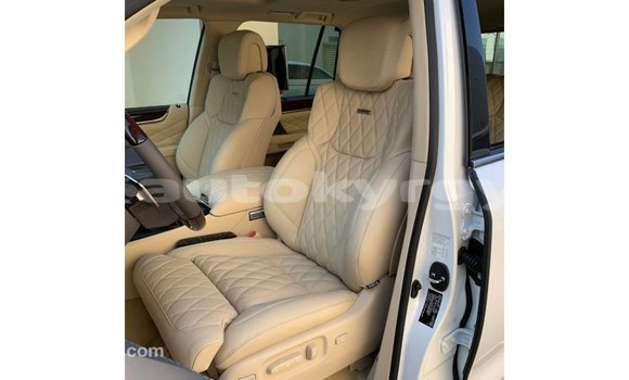 Buy Import Lexus LX White Car in Import - Dubai in Batken Buy Import Lexus LX White Car in Import - Dubai in Batken