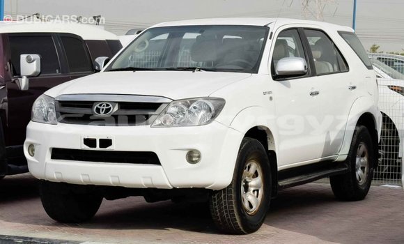 Buy Import Toyota Fortuner White Car in Import - Dubai in Batken Buy Import Toyota Fortuner White Car in Import - Dubai in Batken