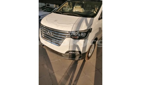 Buy Import Hyundai Accent White Car in Import - Dubai in Batken Buy Import Hyundai Accent White Car in Import - Dubai in Batken