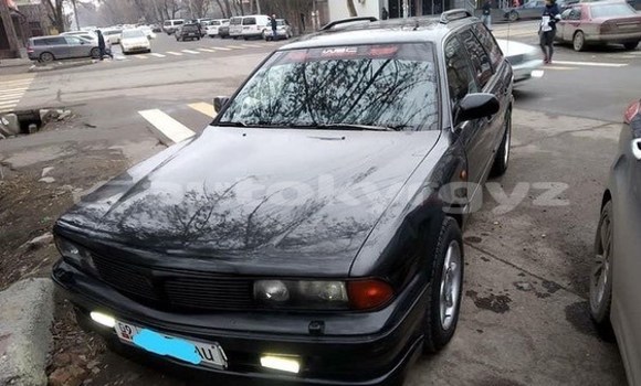 Buy Used Mitsubishi Sigma Black Car in Bishkek in Bishkek Buy Used Mitsubishi Sigma Black Car in Bishkek in Bishkek