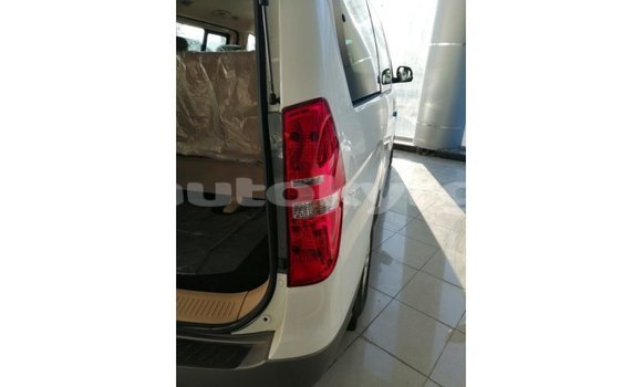 Buy Import Hyundai Accent White Car in Import - Dubai in Batken Buy Import Hyundai Accent White Car in Import - Dubai in Batken