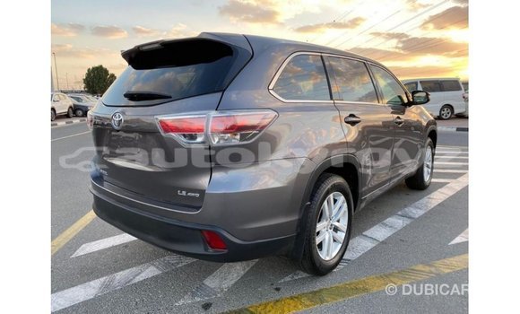 Buy Import Toyota Highlander Other Car in Import - Dubai in Batken Buy Import Toyota Highlander Other Car in Import - Dubai in Batken
