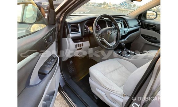 Buy Import Toyota Highlander Other Car in Import - Dubai in Batken Buy Import Toyota Highlander Other Car in Import - Dubai in Batken