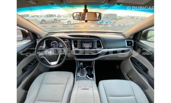 Buy Import Toyota Highlander Other Car in Import - Dubai in Batken Buy Import Toyota Highlander Other Car in Import - Dubai in Batken