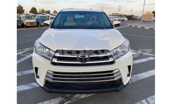 Buy Import Toyota Highlander White Car in Import - Dubai in Batken Buy Import Toyota Highlander White Car in Import - Dubai in Batken