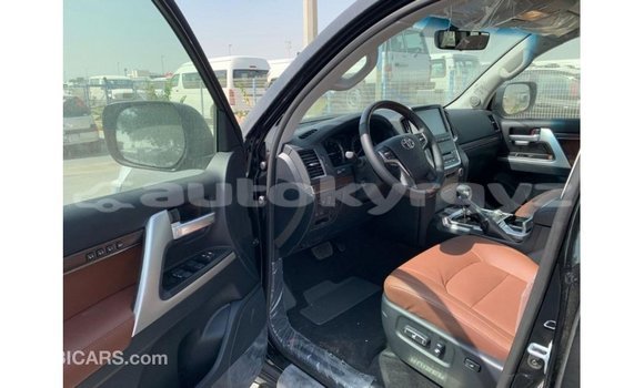 Buy Import Toyota Land Cruiser Black Car in Import - Dubai in Batken Buy Import Toyota Land Cruiser Black Car in Import - Dubai in Batken