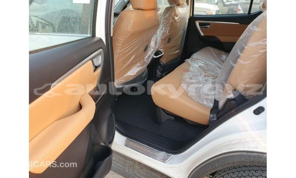 Buy Import Toyota Fortuner White Car in Import - Dubai in Batken Buy Import Toyota Fortuner White Car in Import - Dubai in Batken
