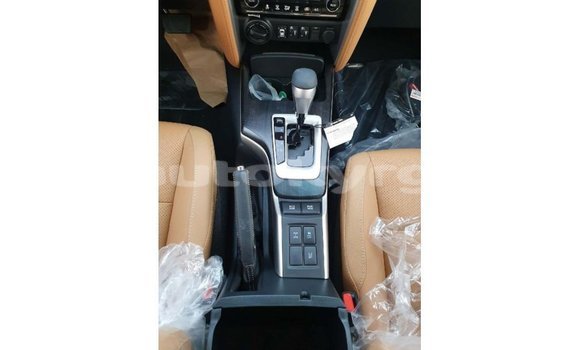 Buy Import Toyota Fortuner White Car in Import - Dubai in Batken Buy Import Toyota Fortuner White Car in Import - Dubai in Batken