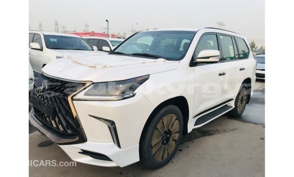 Buy Import Lexus LX White Car in Import - Dubai in Batken Buy Import Lexus LX White Car in Import - Dubai in Batken