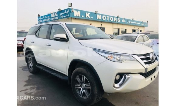 Buy Import Toyota Fortuner White Car in Import - Dubai in Batken Buy Import Toyota Fortuner White Car in Import - Dubai in Batken