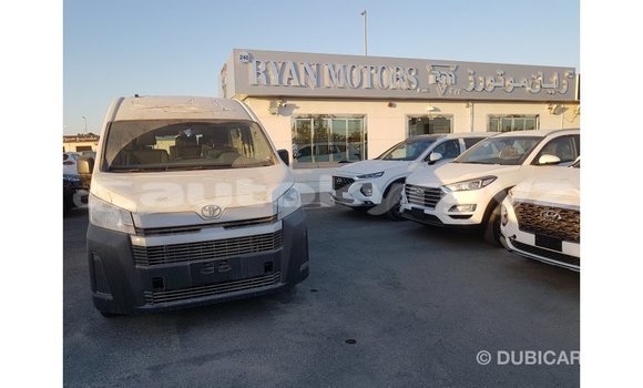 Buy Import Toyota Hiace White Car in Import - Dubai in Batken Buy Import Toyota Hiace White Car in Import - Dubai in Batken