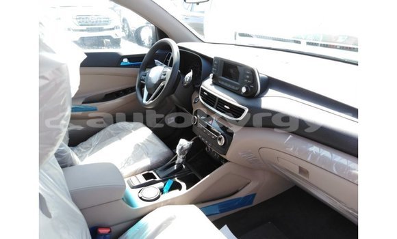 Buy Import Hyundai Tucson Red Car in Import - Dubai in Batken Buy Import Hyundai Tucson Red Car in Import - Dubai in Batken
