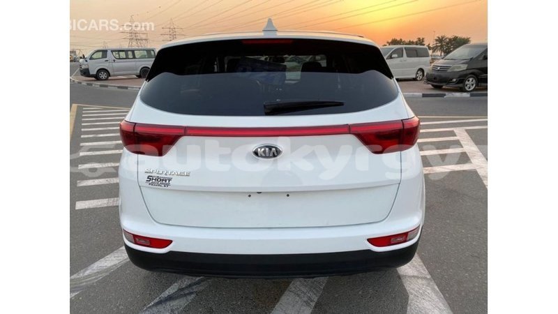 Big with watermark kia sportage batken import dubai 3447
