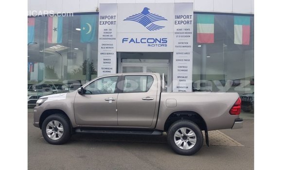 Buy Import Toyota Hilux Other Car in Import - Dubai in Batken Buy Import Toyota Hilux Other Car in Import - Dubai in Batken