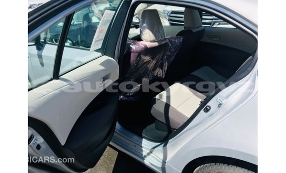 Buy Import Toyota Corolla White Car in Import - Dubai in Batken Buy Import Toyota Corolla White Car in Import - Dubai in Batken