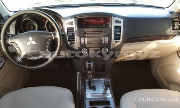 Buy Import Mitsubishi Pajero Black Car in Import - Dubai in Batken Buy Import Mitsubishi Pajero Black Car in Import - Dubai in Batken