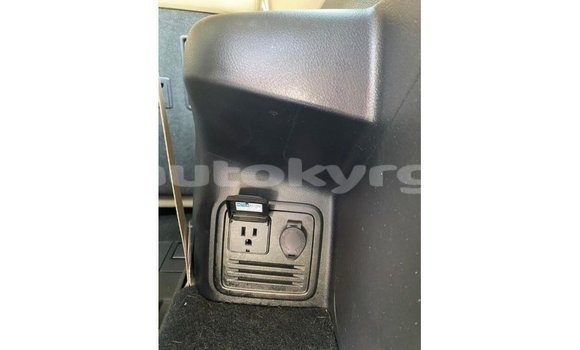 Buy Import Toyota 4Runner White Car in Import - Dubai in Batken Buy Import Toyota 4Runner White Car in Import - Dubai in Batken