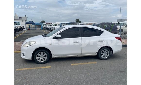 Buy Import Nissan Sunny White Car in Import - Dubai in Batken Buy Import Nissan Sunny White Car in Import - Dubai in Batken