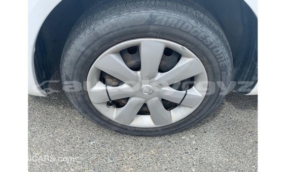 Buy Import Nissan Sunny White Car in Import - Dubai in Batken Buy Import Nissan Sunny White Car in Import - Dubai in Batken