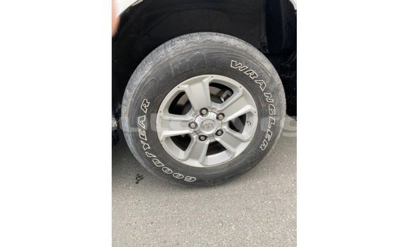 Buy Import Toyota Sequoia White Car in Import - Dubai in Batken Buy Import Toyota Sequoia White Car in Import - Dubai in Batken