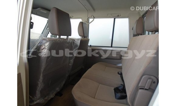 Buy Import Toyota Land Cruiser White Car in Import - Dubai in Batken Buy Import Toyota Land Cruiser White Car in Import - Dubai in Batken
