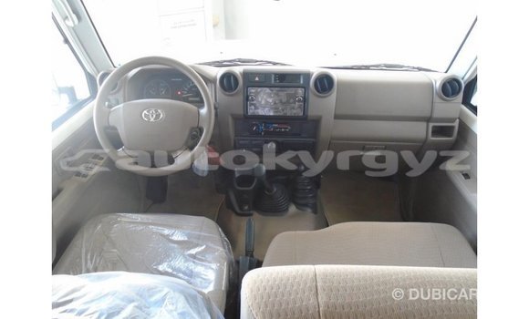 Buy Import Toyota Land Cruiser White Car in Import - Dubai in Batken Buy Import Toyota Land Cruiser White Car in Import - Dubai in Batken