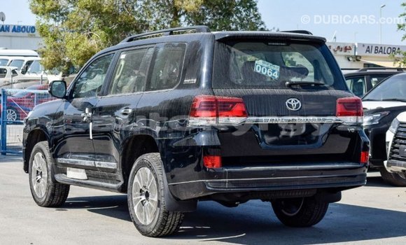 Buy Import Toyota Land Cruiser Black Car in Import - Dubai in Batken Buy Import Toyota Land Cruiser Black Car in Import - Dubai in Batken