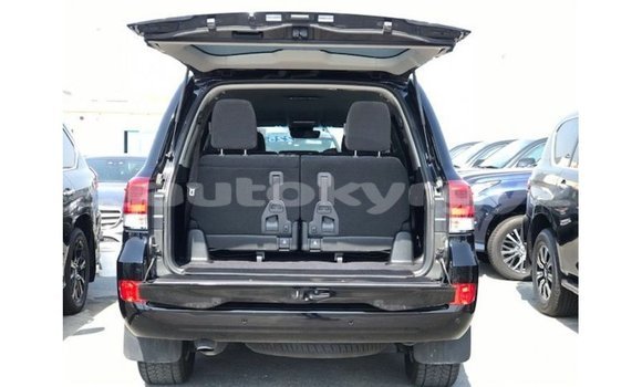 Buy Import Toyota Land Cruiser Black Car in Import - Dubai in Batken Buy Import Toyota Land Cruiser Black Car in Import - Dubai in Batken