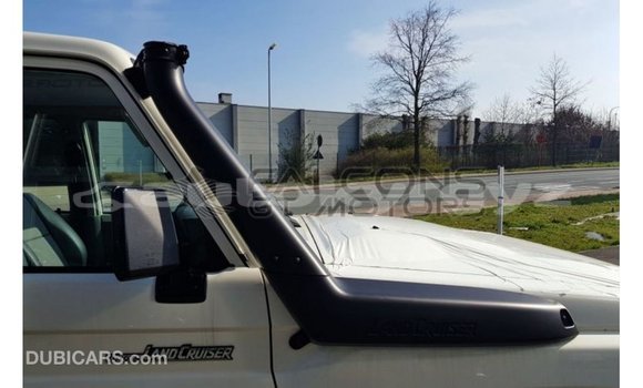 Buy Import Toyota Land Cruiser White Car in Import - Dubai in Batken Buy Import Toyota Land Cruiser White Car in Import - Dubai in Batken