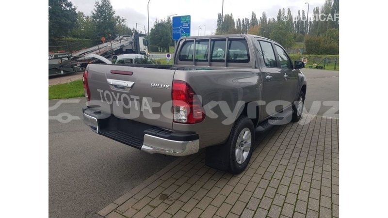 Big with watermark toyota hilux batken import dubai 3546