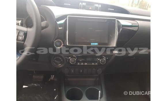 Buy Import Toyota Hilux Other Car in Import - Dubai in Batken Buy Import Toyota Hilux Other Car in Import - Dubai in Batken
