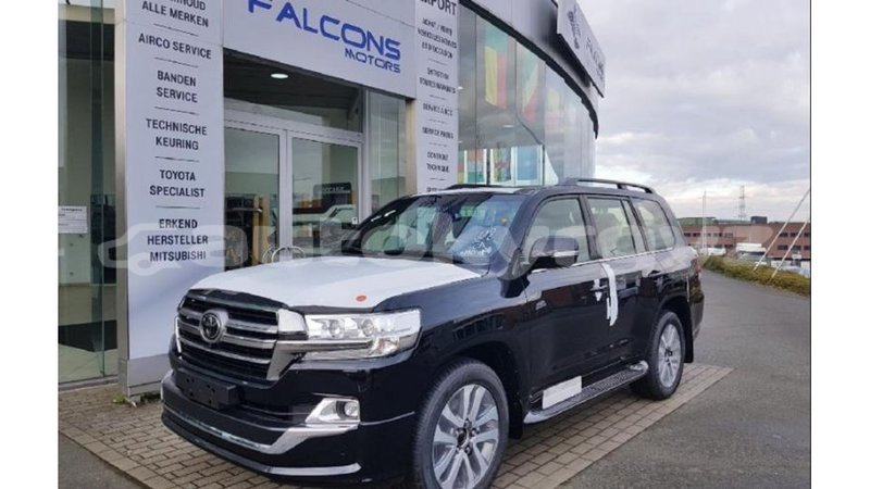 Big with watermark toyota land cruiser batken import dubai 3550