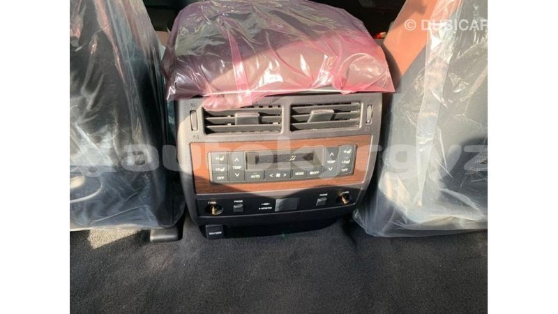 Big with watermark toyota land cruiser batken import dubai 3550