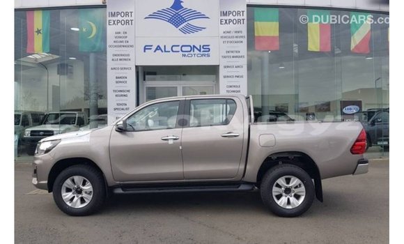 Buy Import Toyota Hilux Other Car in Import - Dubai in Batken Buy Import Toyota Hilux Other Car in Import - Dubai in Batken
