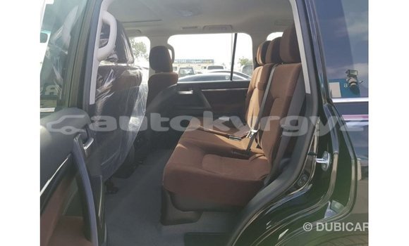 Buy Import Toyota Land Cruiser Black Car in Import - Dubai in Batken Buy Import Toyota Land Cruiser Black Car in Import - Dubai in Batken