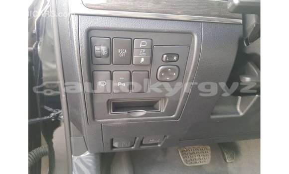 Buy Import Toyota Land Cruiser Black Car in Import - Dubai in Batken Buy Import Toyota Land Cruiser Black Car in Import - Dubai in Batken
