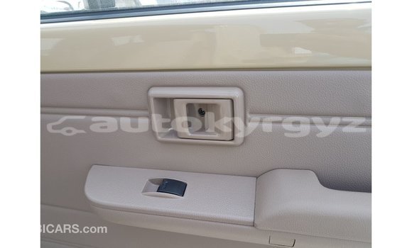 Buy Import Toyota Land Cruiser Beige Car in Import - Dubai in Batken Buy Import Toyota Land Cruiser Beige Car in Import - Dubai in Batken