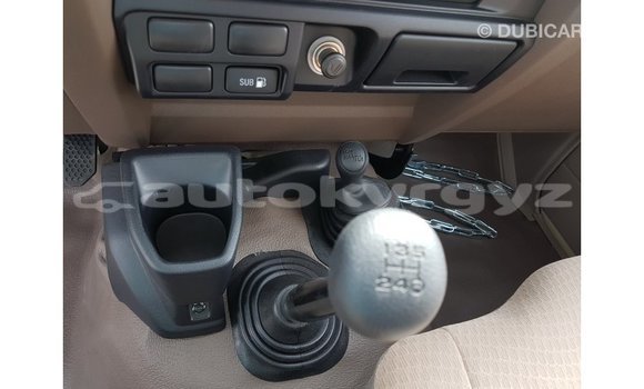 Buy Import Toyota Land Cruiser Beige Car in Import - Dubai in Batken Buy Import Toyota Land Cruiser Beige Car in Import - Dubai in Batken