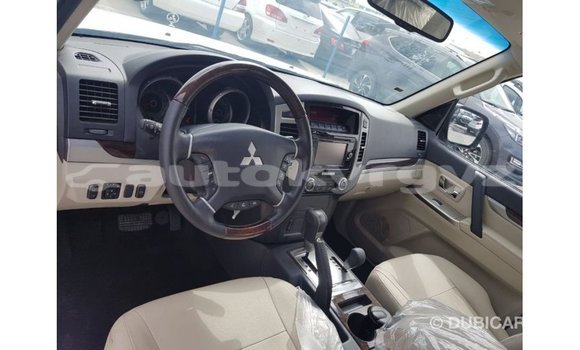 Buy Import Mitsubishi Pajero Red Car in Import - Dubai in Batken Buy Import Mitsubishi Pajero Red Car in Import - Dubai in Batken