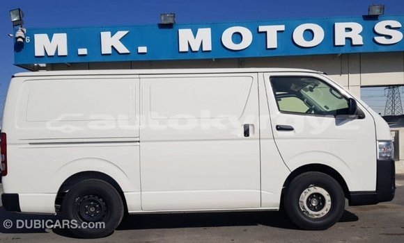 Buy Import Toyota Hiace White Car in Import - Dubai in Batken Buy Import Toyota Hiace White Car in Import - Dubai in Batken