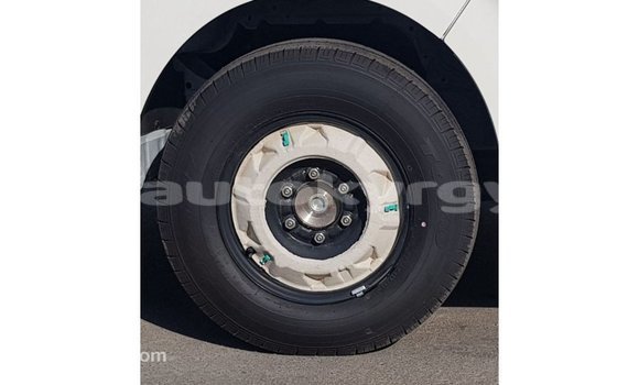 Buy Import Toyota Hiace White Car in Import - Dubai in Batken Buy Import Toyota Hiace White Car in Import - Dubai in Batken