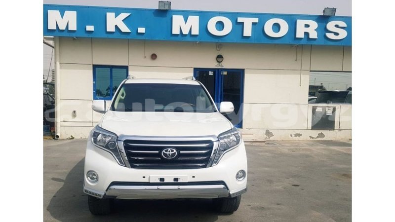 Big with watermark toyota land cruiser batken import dubai 3605