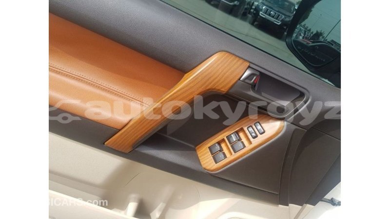 Big with watermark toyota land cruiser batken import dubai 3605