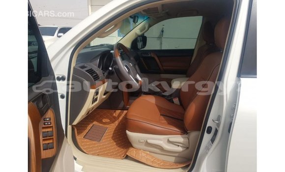 Buy Import Toyota Land Cruiser White Car in Import - Dubai in Batken Buy Import Toyota Land Cruiser White Car in Import - Dubai in Batken