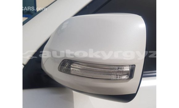 Buy Import Toyota Land Cruiser White Car in Import - Dubai in Batken Buy Import Toyota Land Cruiser White Car in Import - Dubai in Batken