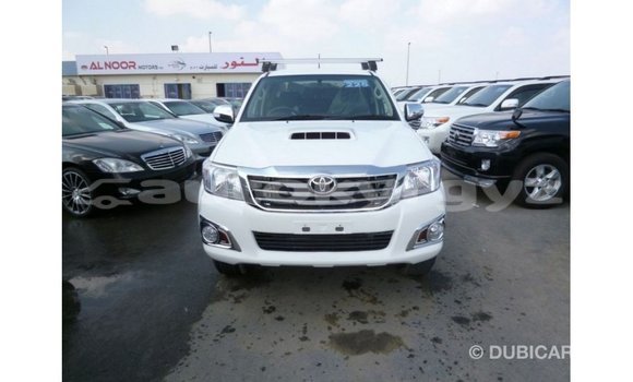Buy Import Toyota Hilux White Car in Import - Dubai in Batken Buy Import Toyota Hilux White Car in Import - Dubai in Batken