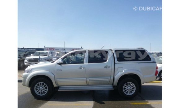 Buy Import Toyota Hilux Other Car in Import - Dubai in Batken Buy Import Toyota Hilux Other Car in Import - Dubai in Batken