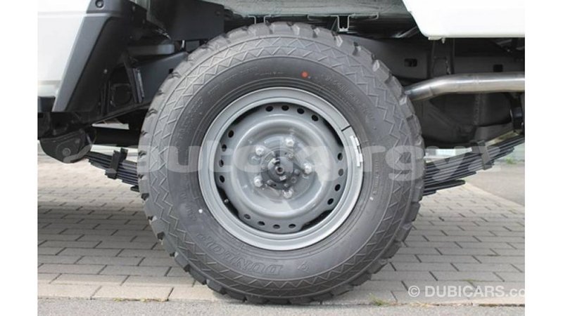 Big with watermark toyota land cruiser batken import dubai 3616